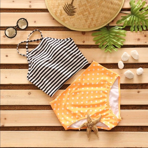 💛 High Waisted Bikini 💛 - Picture 2 of 5